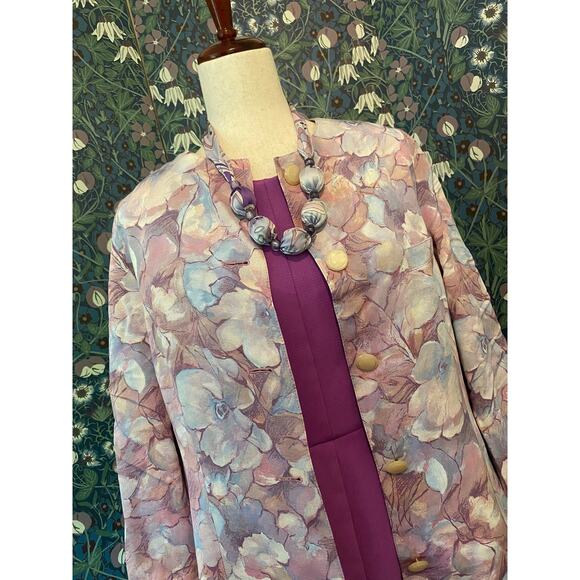 Jacket with romantic pastel flowers, size M/L - Picture 2 of 4